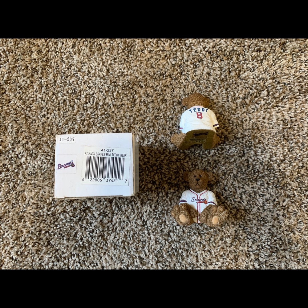 Atlanta Braves Teddy Bear Collectibles